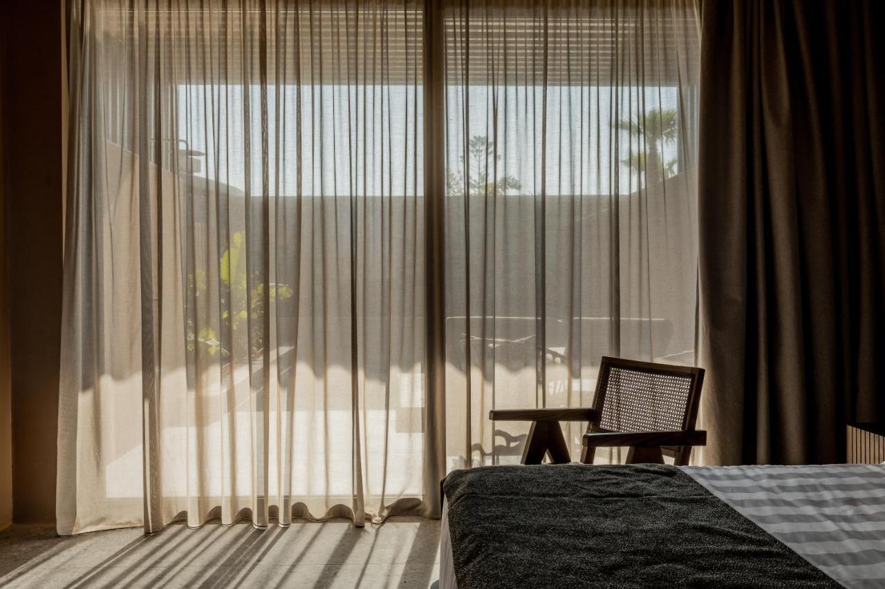 Pnoe Breathing Life - Adults Only Otel Karteros Dış mekan fotoğraf