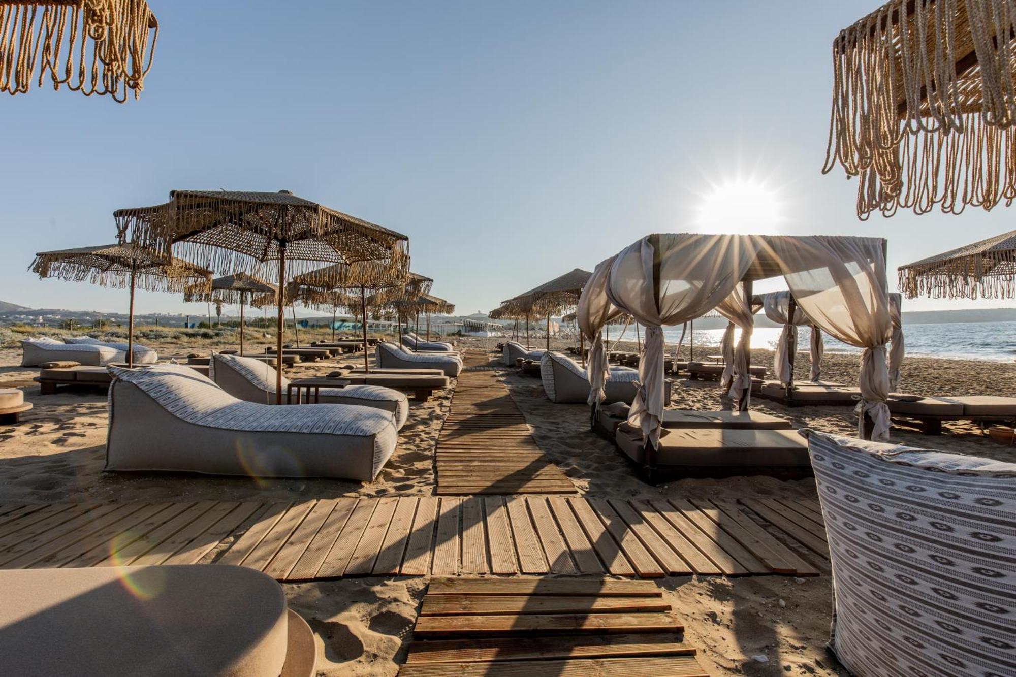 Pnoe Breathing Life - Adults Only Otel Karteros Dış mekan fotoğraf