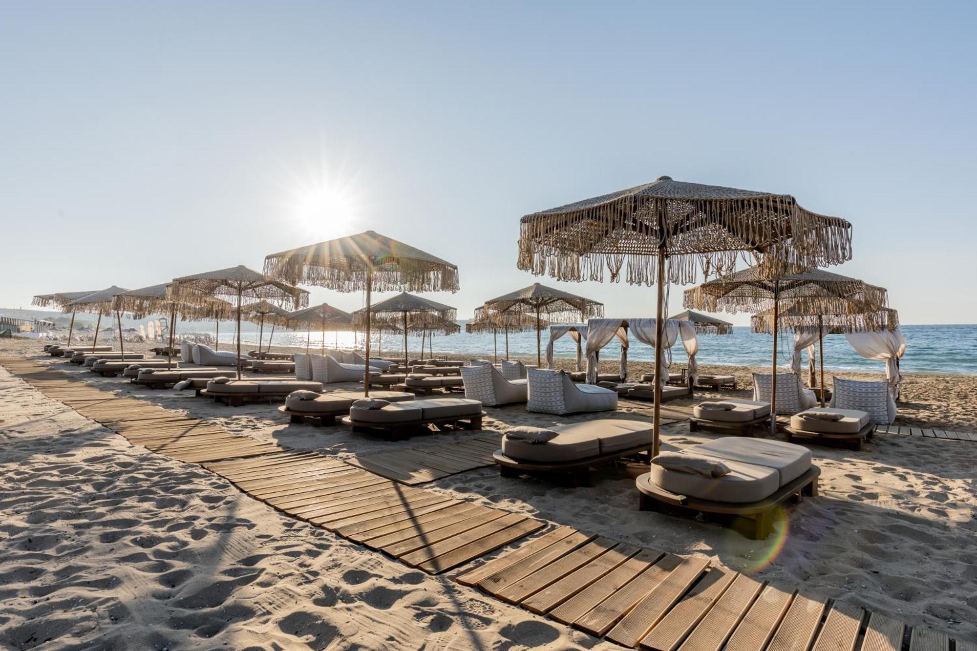 Pnoe Breathing Life - Adults Only Otel Karteros Dış mekan fotoğraf